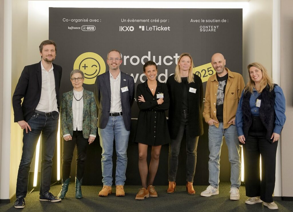 Le jury des Product Awards 2025 : Martin Berthonneau (CPO Leboncoin), Stéphanie Giraud-Audine (Dir. produit et expérience client de Pluxee France), Nicolas Silberman (COO Digital de Bpifrance), Bérengère Alart (DG de Hello Asso), Priscillia Baltzer (CPO Paiement Groupe BPCE), Benoît Terpereau (CPO Believe) et Alexandra Leloup (CPO TF1+)