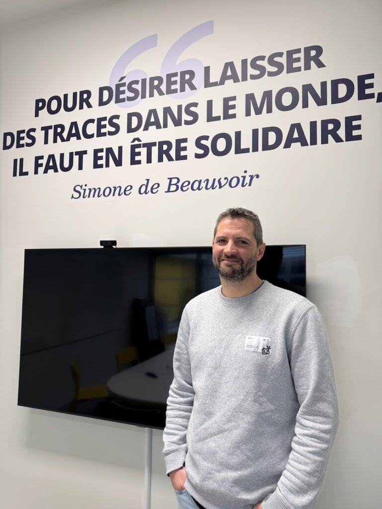 HelloAsso Paul Simon Product